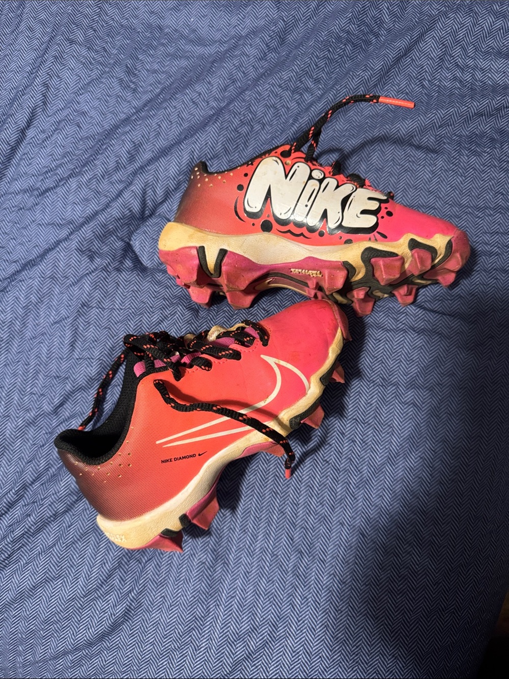 Nike Kids Bright Pink and Black Turf Cleats